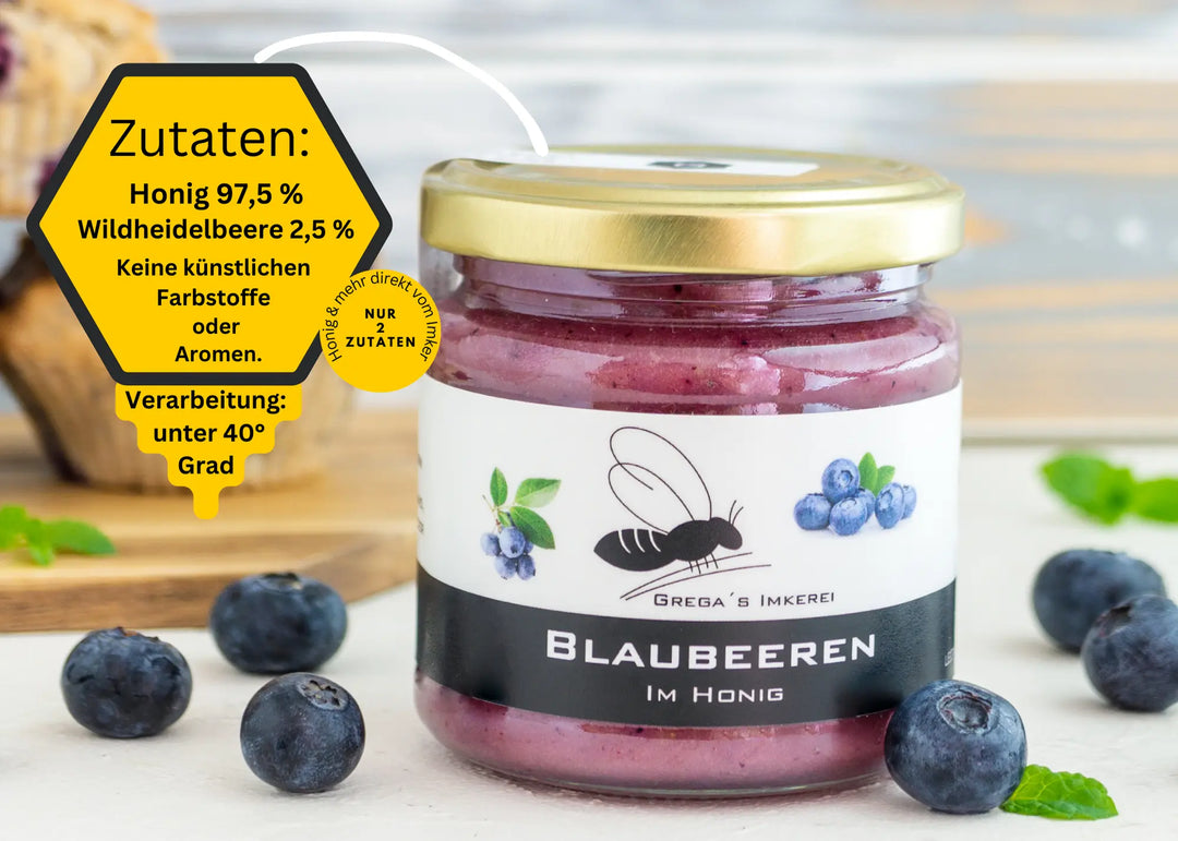 Wildheidelbeere im Honig oder auch Blaubeeren im Honig verarbeitet werden Wildheidelbeere