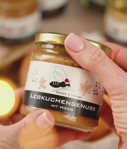 Weihnachtshonige mit Lebkuchen im Honig von Gregas Imkerei